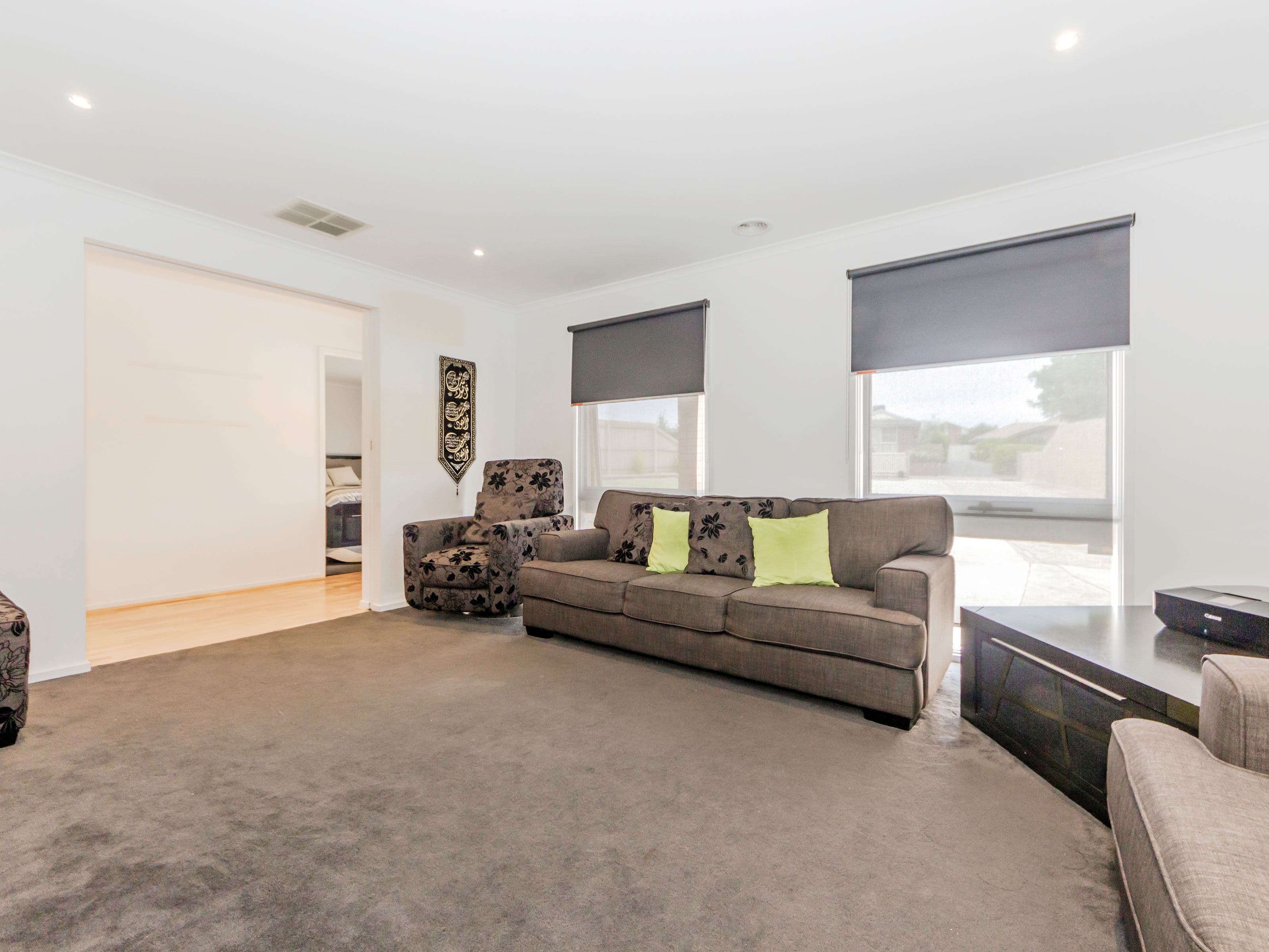 31 Angela Drive, Hoppers Crossing VIC 3029, Hoppers Crossing - Thumbnail 4
