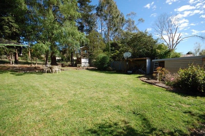 17 Buckmaster Drive, MOUNT EVELYN VIC 3796, Mount Evelyn - Thumbnail 7