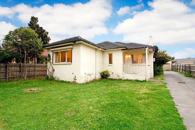 2 Clauscen Street, Heidelberg Heights, Heidelberg Heights - Image 1