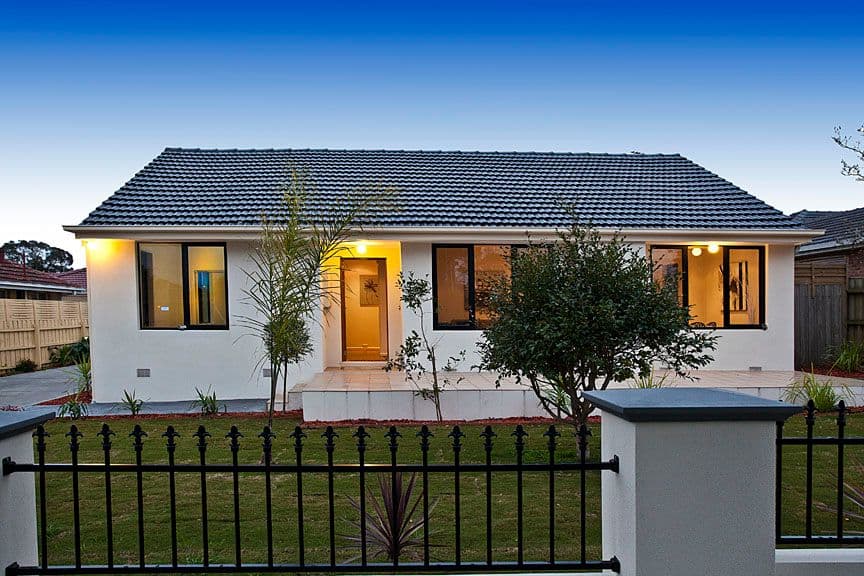 15 Juniper Avenue, GLEN WAVERLEY VIC 3150, Glen Waverley - Image 1