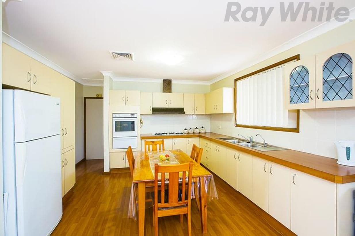 10 Evelyn Close, WETHERILL PARK NSW 2164, Wetherill Park - Thumbnail 3