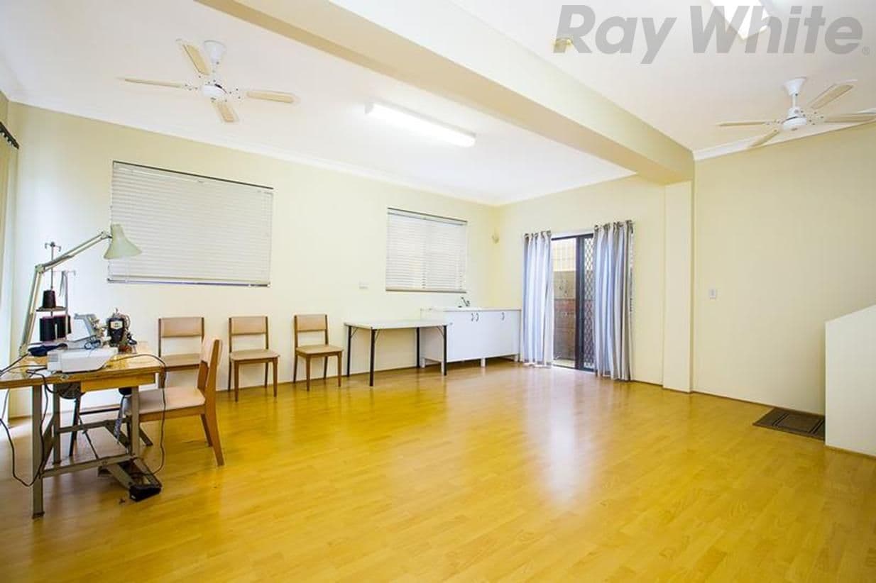 10 Evelyn Close, WETHERILL PARK NSW 2164, Wetherill Park - Thumbnail 7