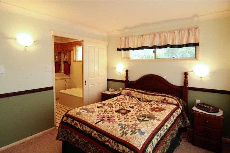 74 Wandin Road, WITHCOTT QLD 4352, Withcott - Thumbnail 4