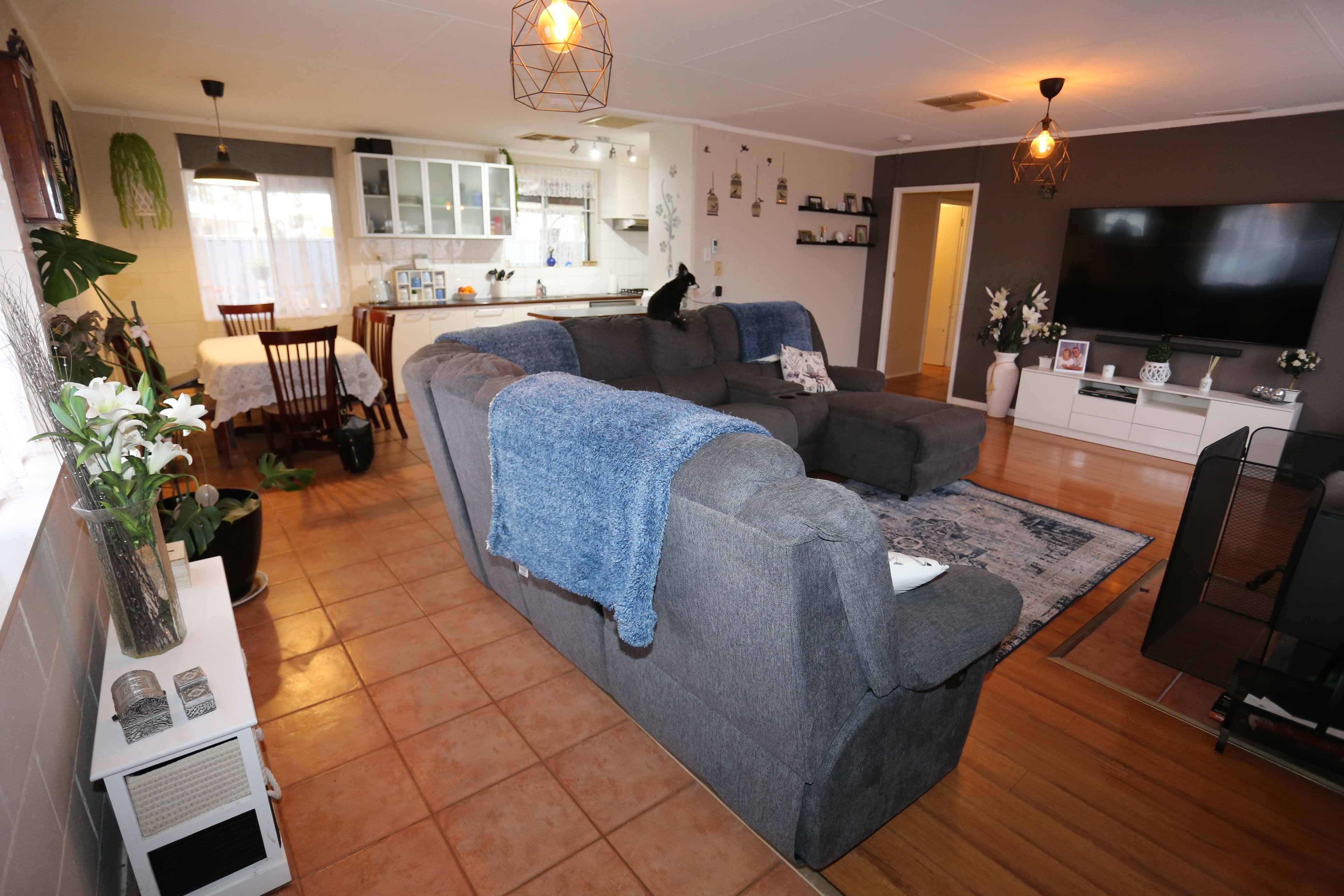 19 Hopbush Street, Kambalda West WA 6442, Kambalda West - Thumbnail 2
