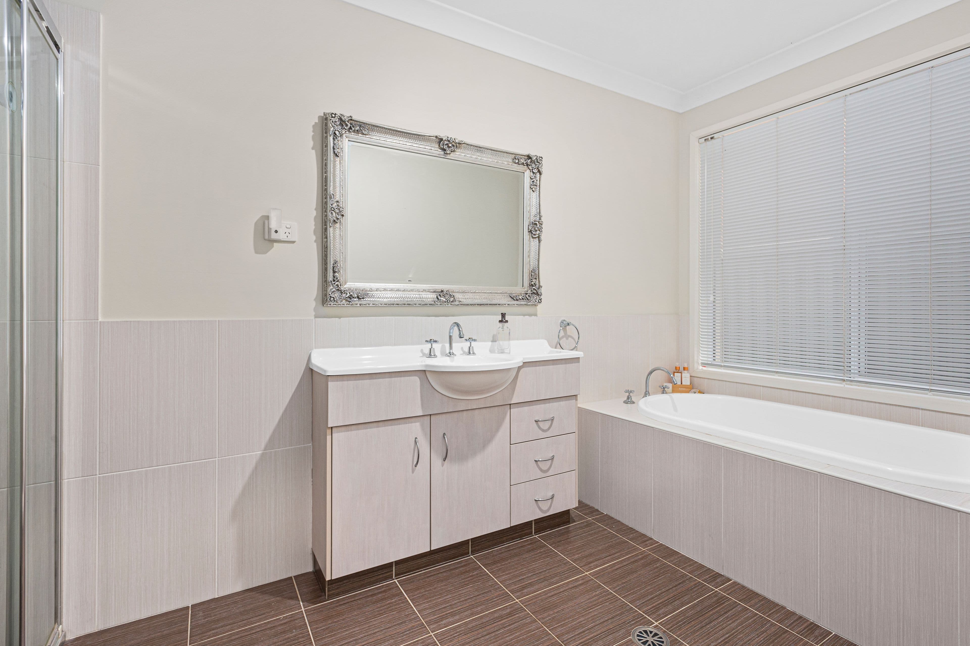 6 Shoreline Avenue, Haywards Bay NSW 2530, Haywards Bay - Thumbnail 7