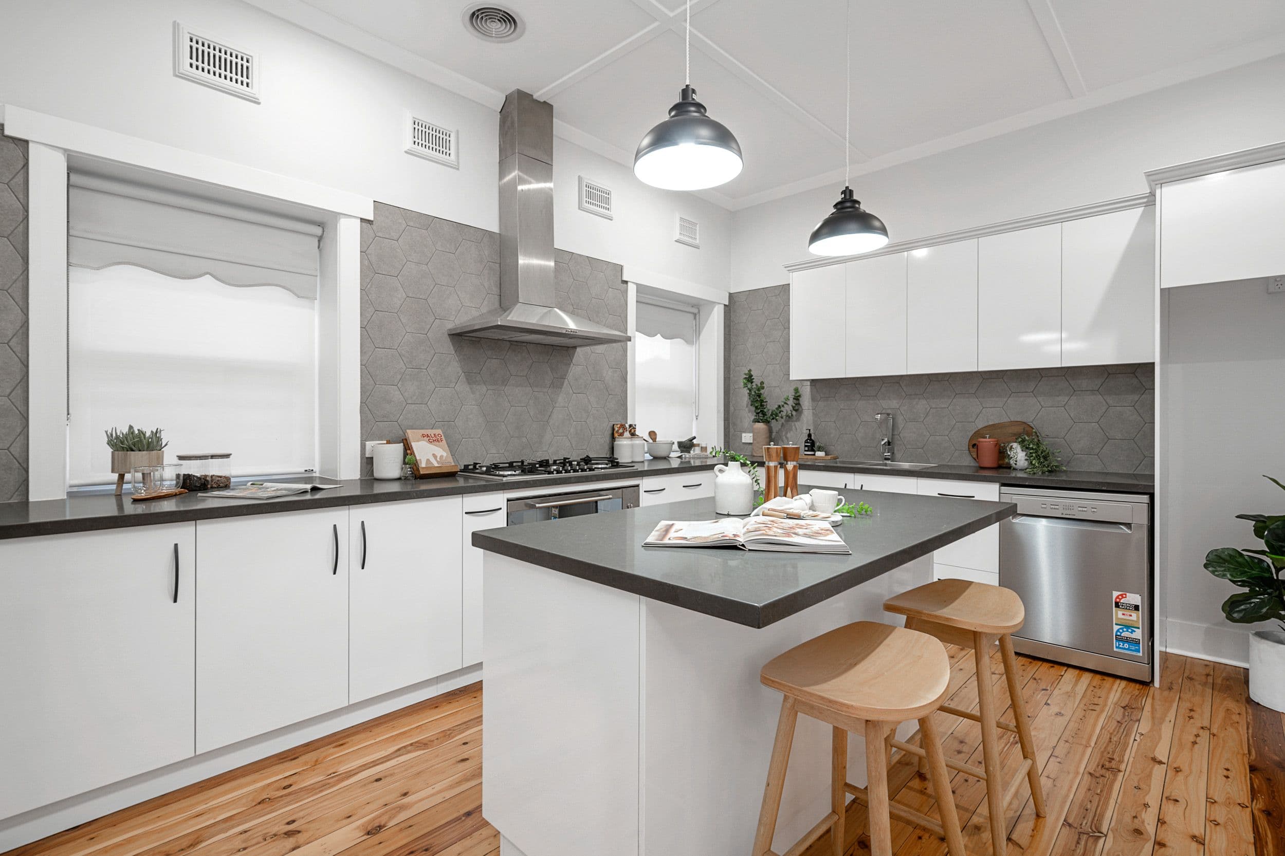 501 Nathan Avenue, Albury NSW 2640, Albury - Image 1