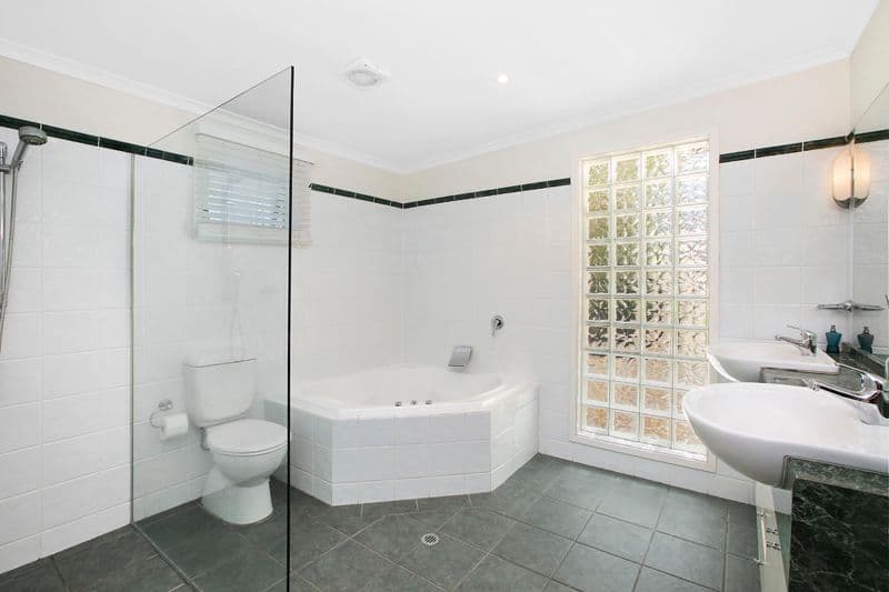 8 The Comenarra Parkway, WEST PYMBLE NSW 2073, West Pymble - Thumbnail 6