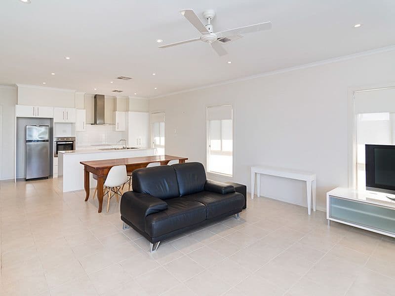 1B Exhibition Road, MOUNT BARKER SA 5251, Mount Barker - Thumbnail 4