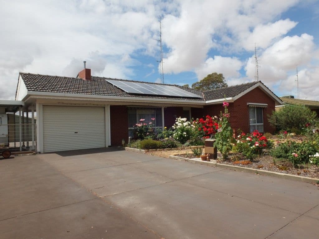 4/42 Hale Road, Forrestfield WA 6058, Forrestfield - Thumbnail 2