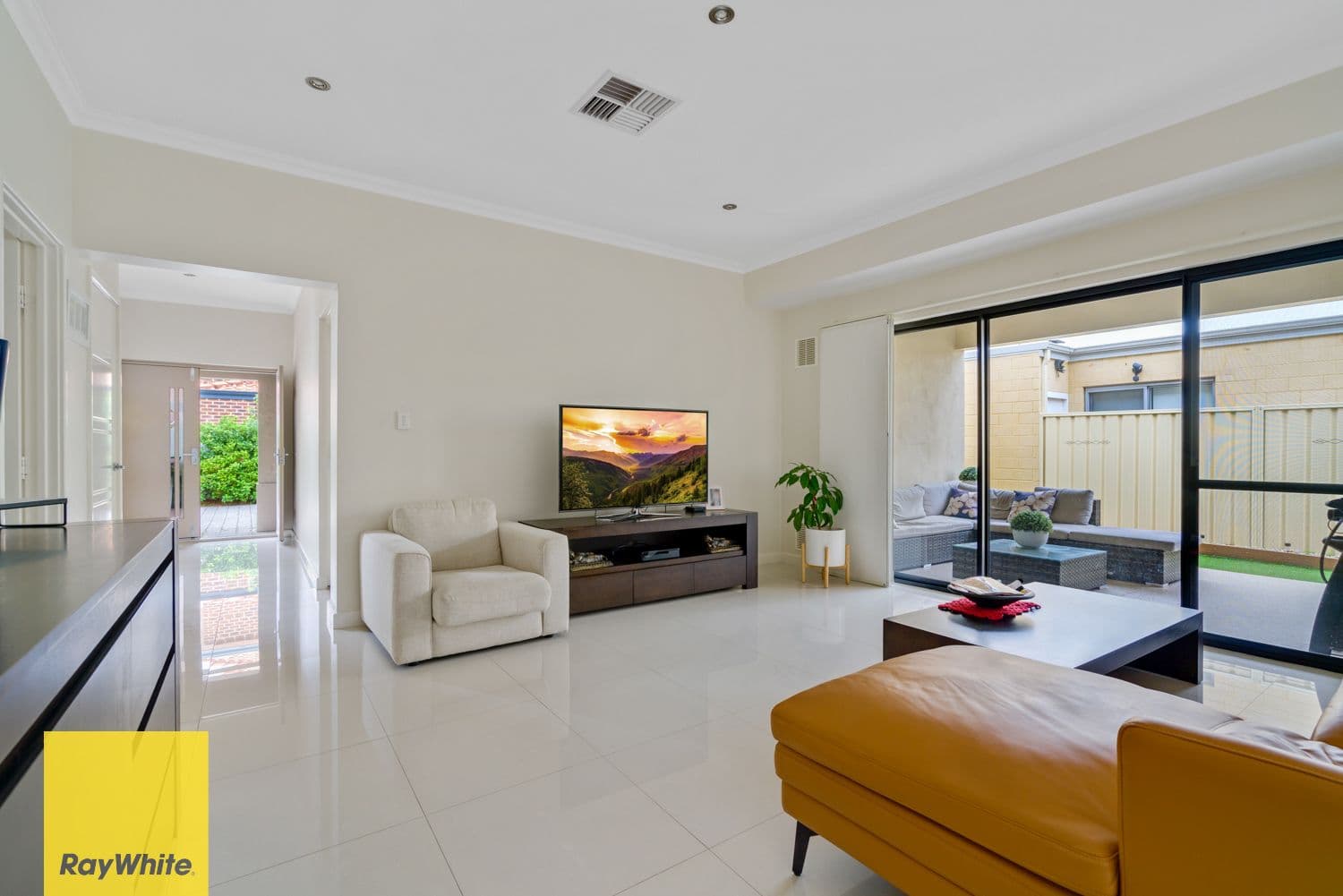 67B Golf View Street, Yokine WA 6060, Yokine - Thumbnail 4
