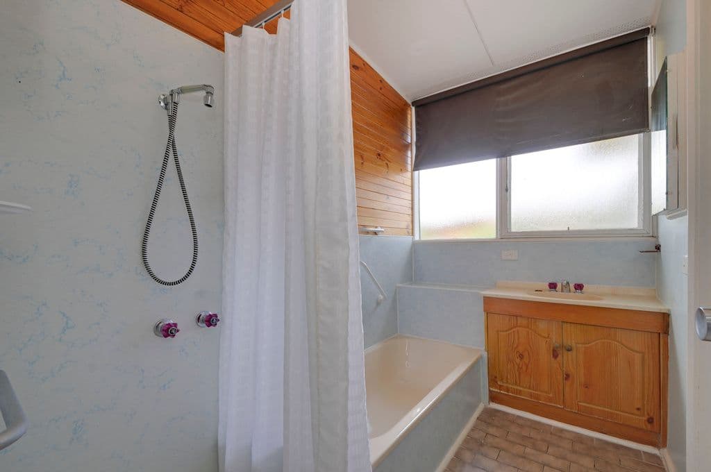 1 Sara Court, Traralgon VIC 3844, Traralgon - Thumbnail 5