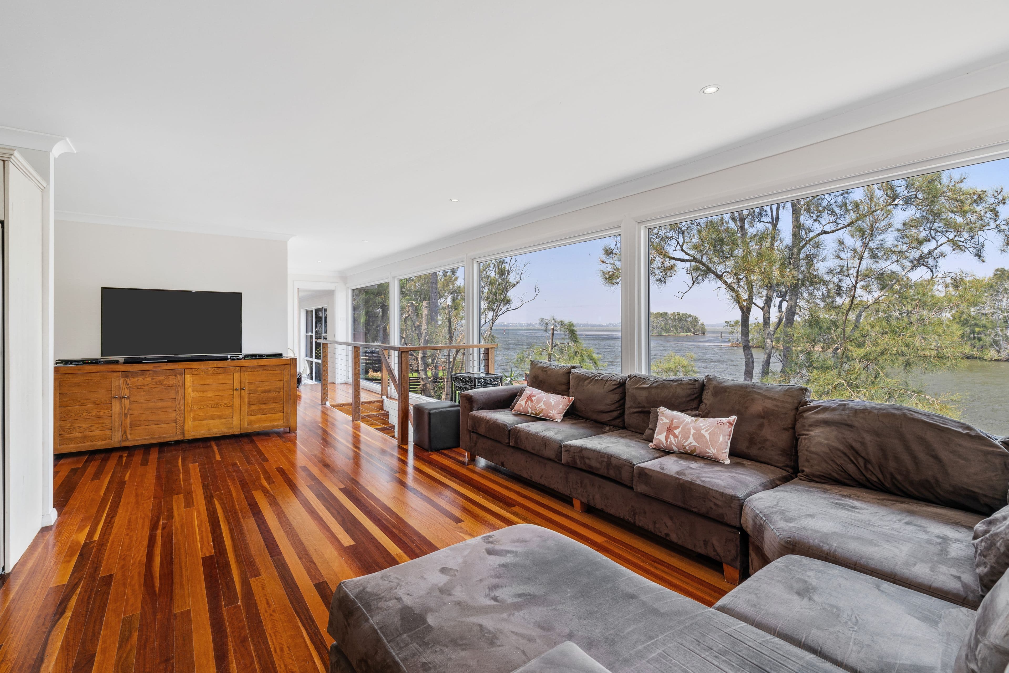 1 Vesta Close, Chittaway Point - Image 1
