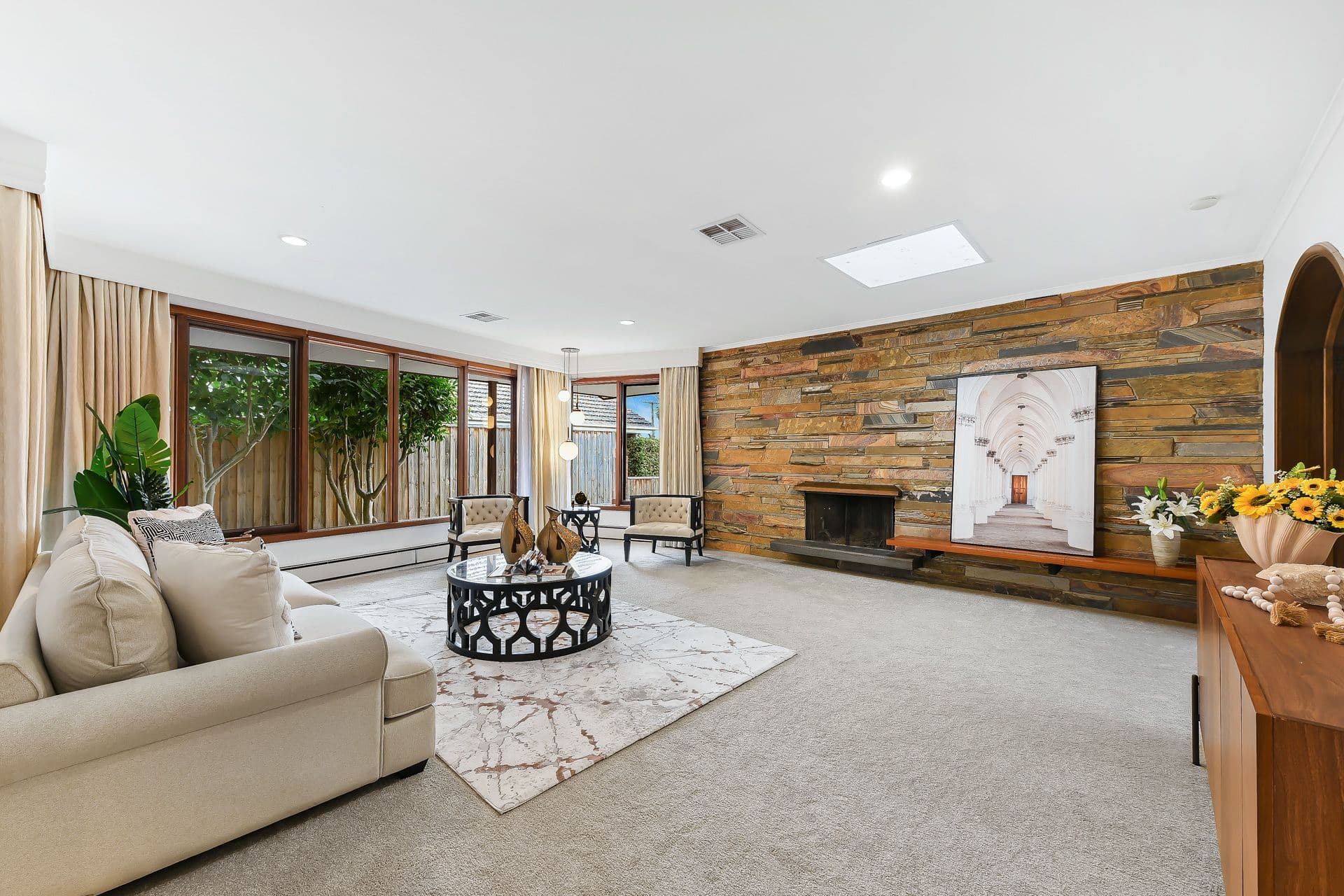 14 Birralee Street, Mount Waverley VIC 3149, Mount Waverley - Thumbnail 3