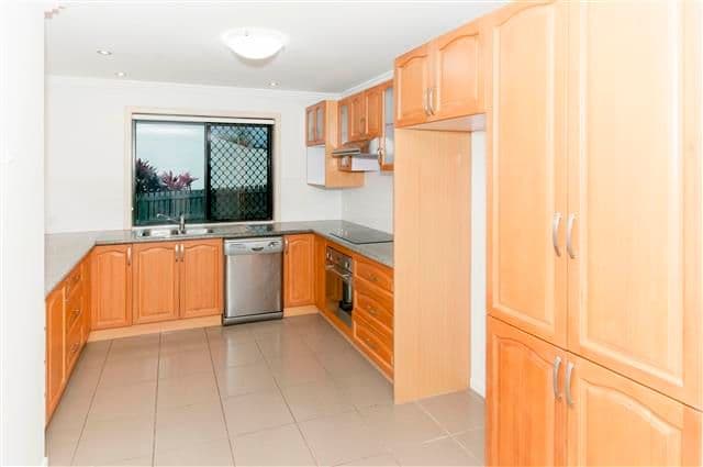26 Reinaerhoff Crescent, GLEN EDEN QLD 4680, Glen Eden - Thumbnail 6
