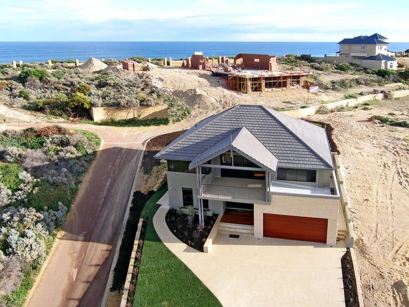 30 Voyager Close, WANNANUP WA 6210, Wannanup - Thumbnail 2