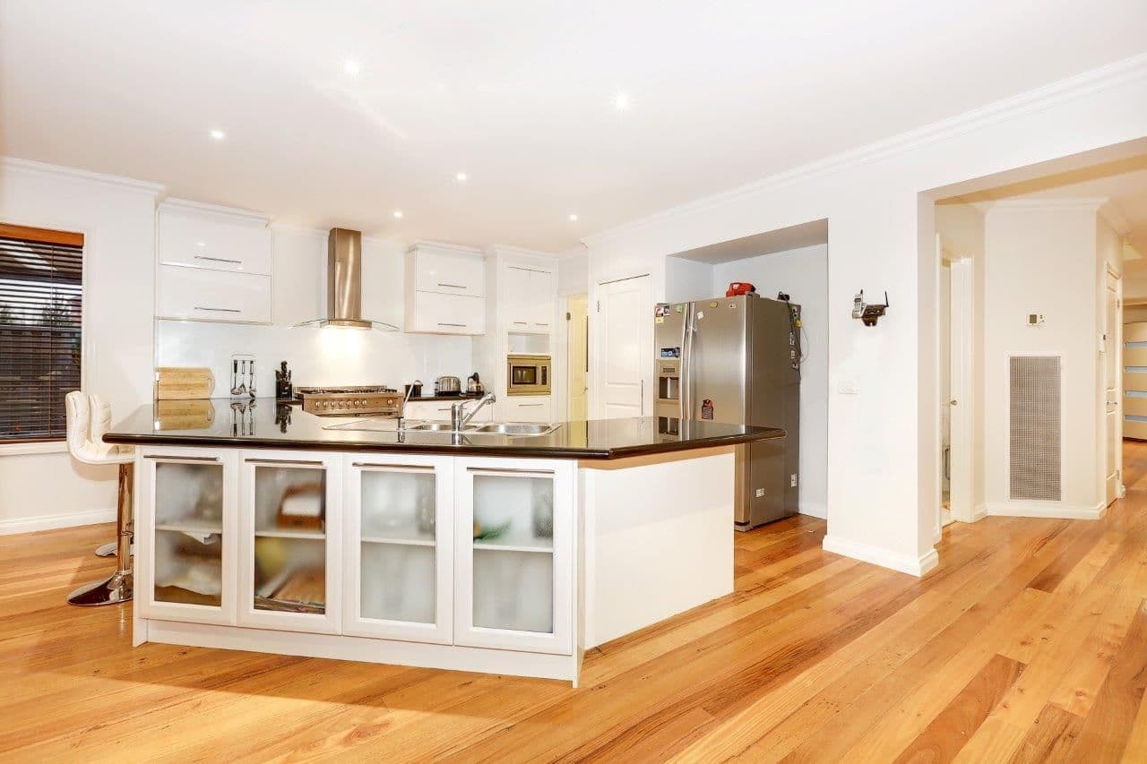 90 Riversdale Drive, TARNEIT VIC 3029, Tarneit - Thumbnail 3