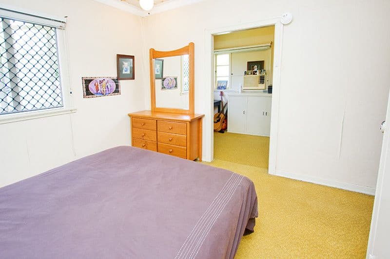 44 Goldsbrough Road, TARINGA QLD 4068, Taringa - Thumbnail 5