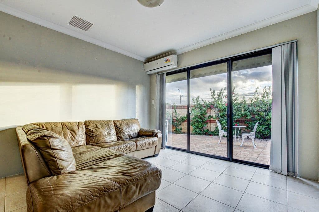 1b Myimbar Way, Nollamara WA 6061, Nollamara - Thumbnail 4