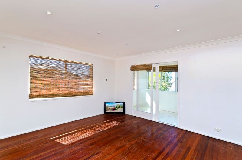 29 Palm Beach Avenue, PALM BEACH QLD 4221, Palm Beach - Thumbnail 3