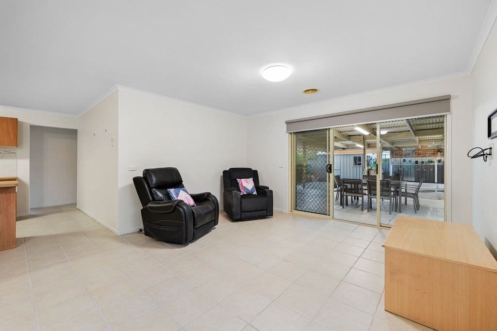 11 Burdekin Street, MANOR LAKES VIC 3024, Manor Lakes - Thumbnail 8