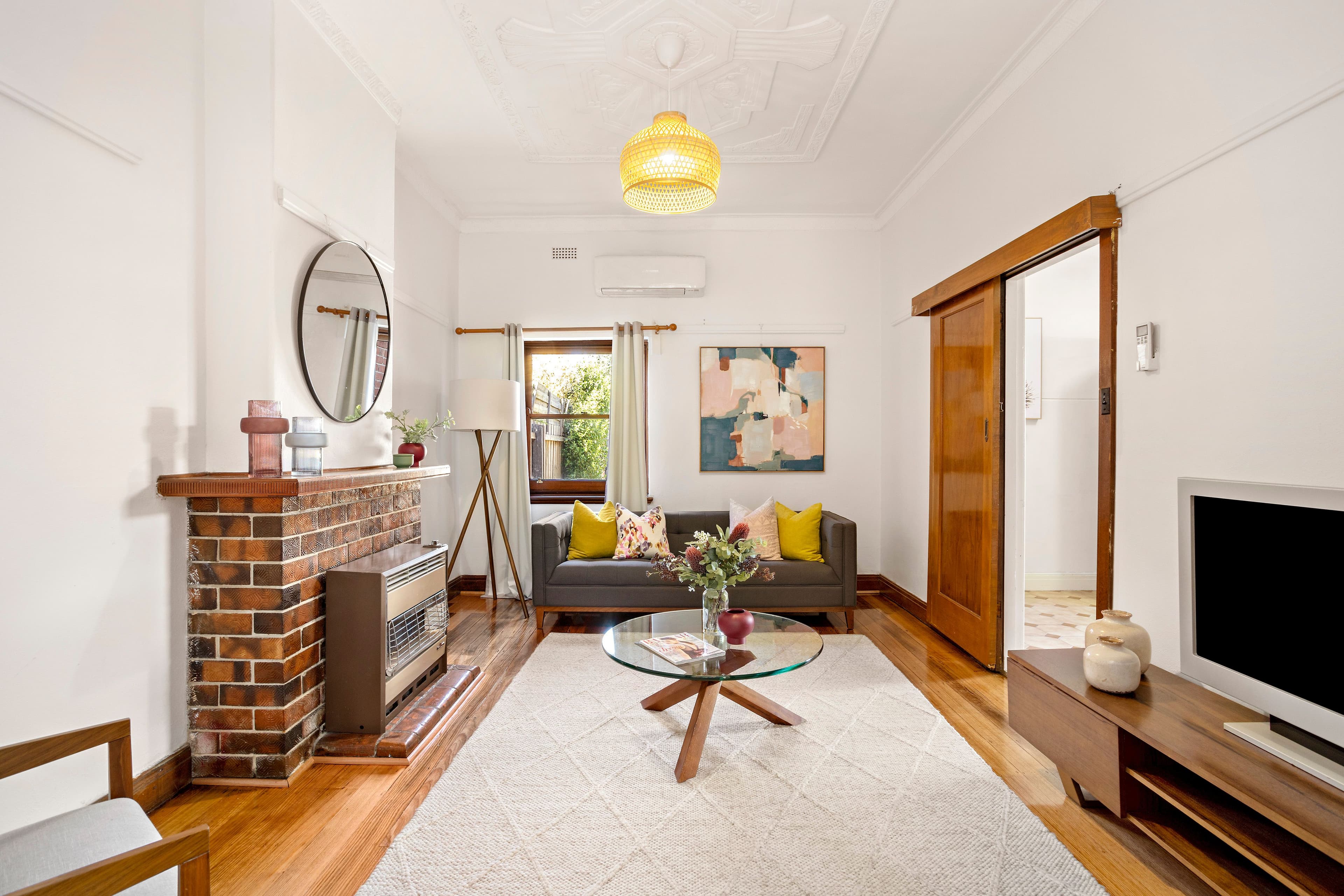126 Kangaroo Road, Hughesdale VIC 3166, Hughesdale - Thumbnail 2