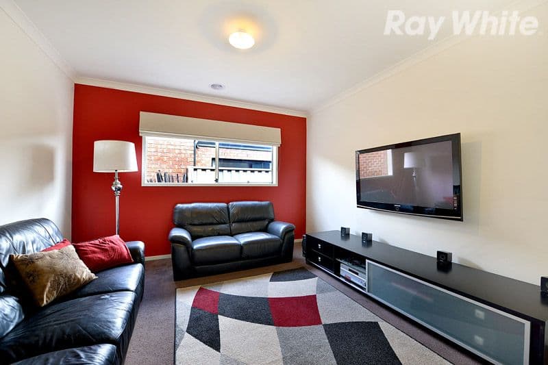 52 Ardent Crescent, Cranbourne East VIC 3977, Cranbourne East - Thumbnail 2