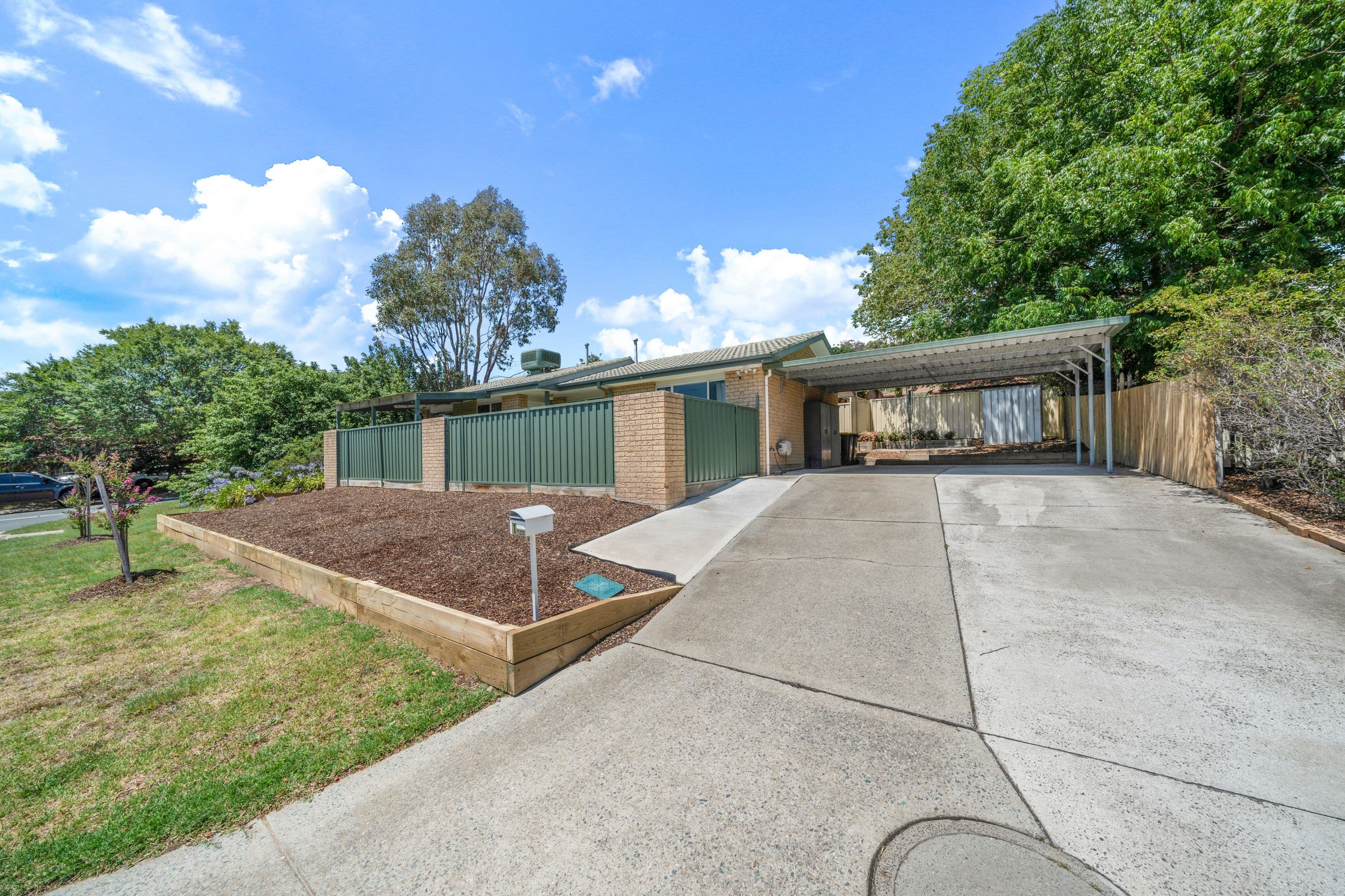 1 Carter Place, Banks ACT 2906, Banks - Image 1
