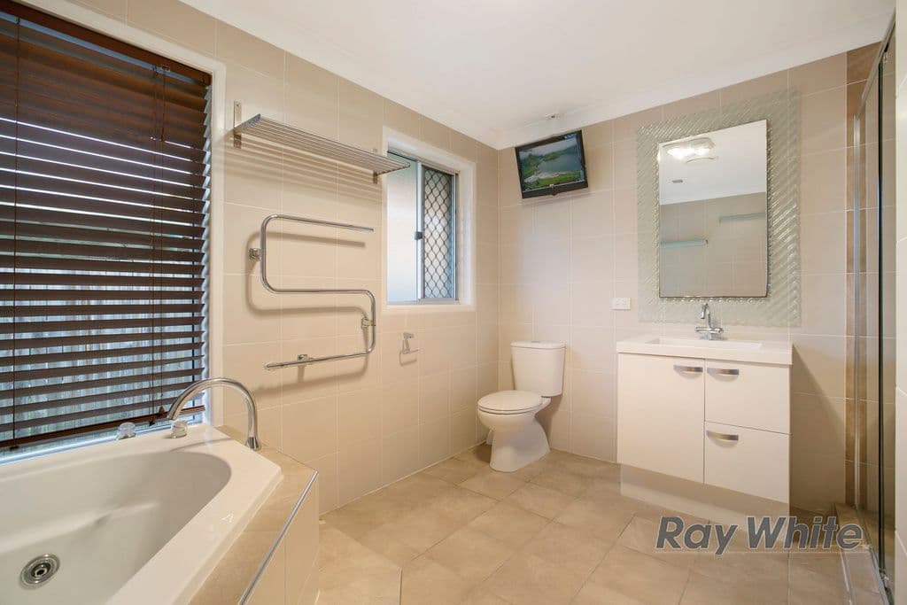 23 Rhoades Street, CAPALABA QLD 4157, Capalaba - Thumbnail 5