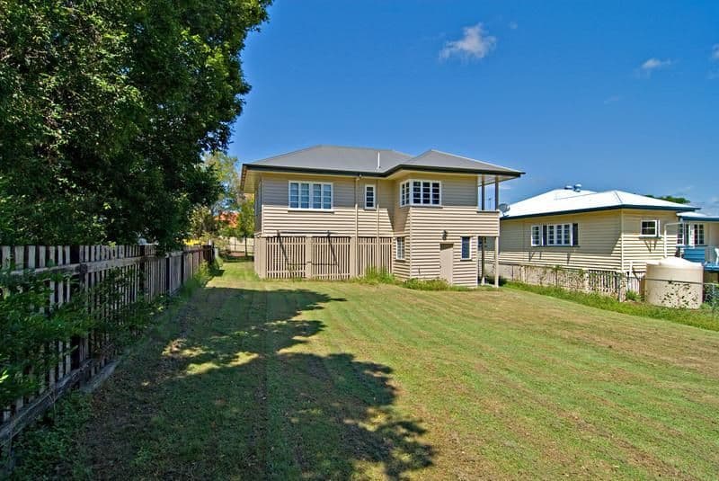 49 Goskar Avenue, ALDERLEY QLD 4051, Alderley - Thumbnail 2