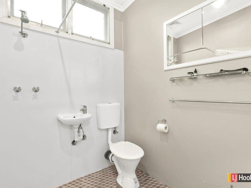 15 Quamby Avenue, Colac VIC 3250, Colac - Thumbnail 4