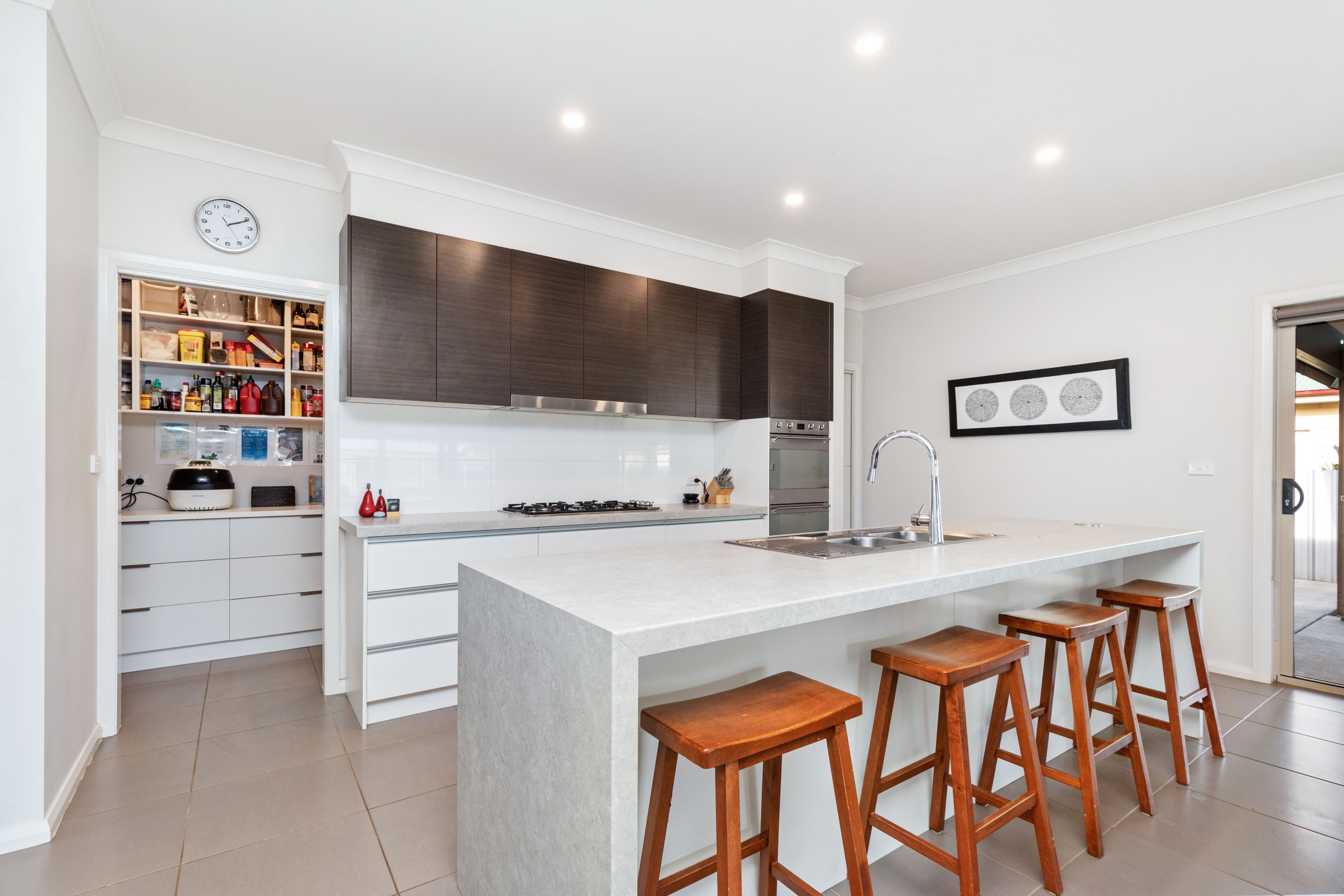 18 Bruce Street, Coolamon NSW 2701, Coolamon - Thumbnail 2