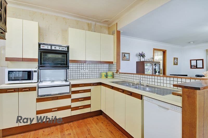 51 Carson Street, Shepparton, Shepparton - Thumbnail 4