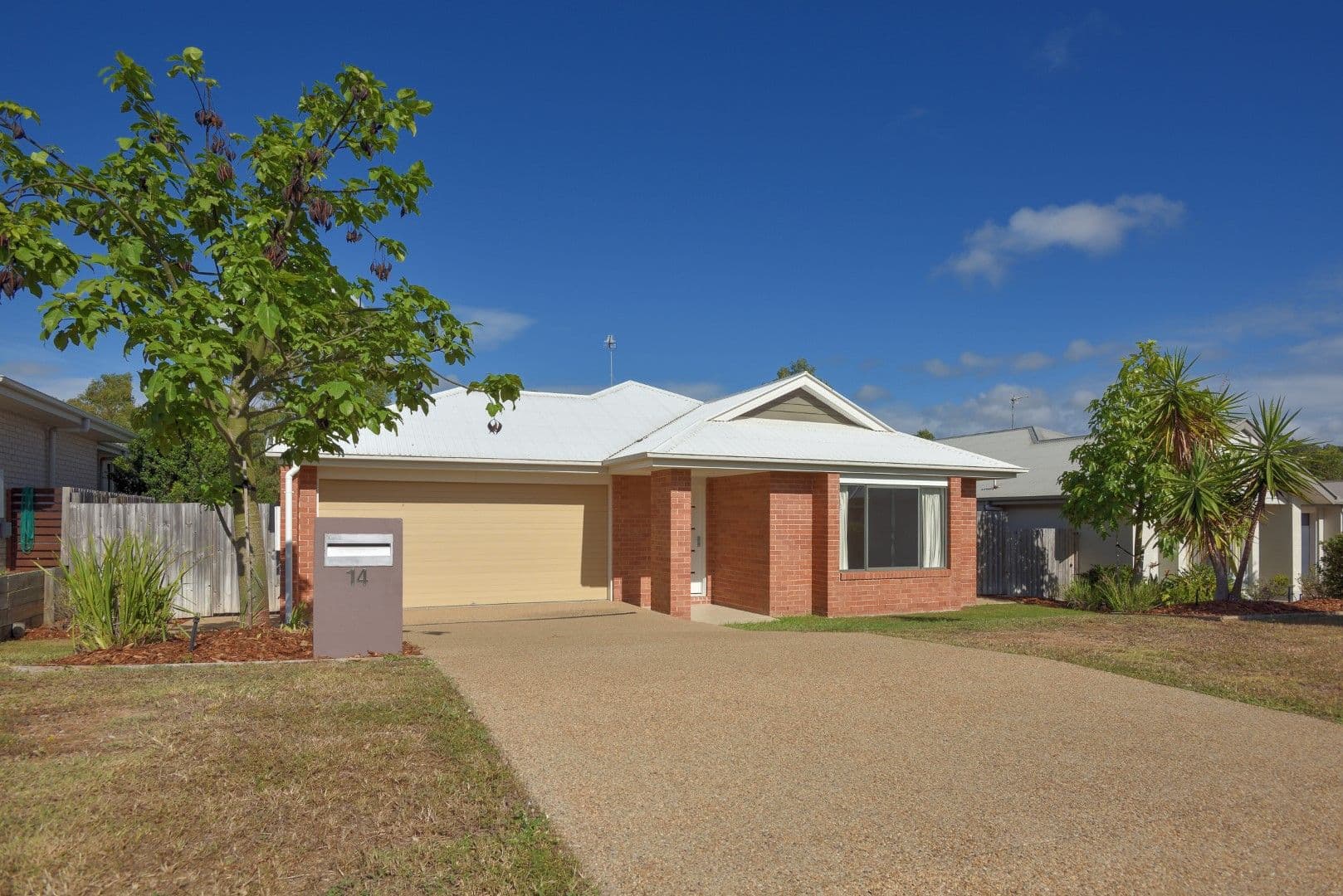 14 Bragg Court, Kirkwood QLD 4680, Kirkwood - Thumbnail 2