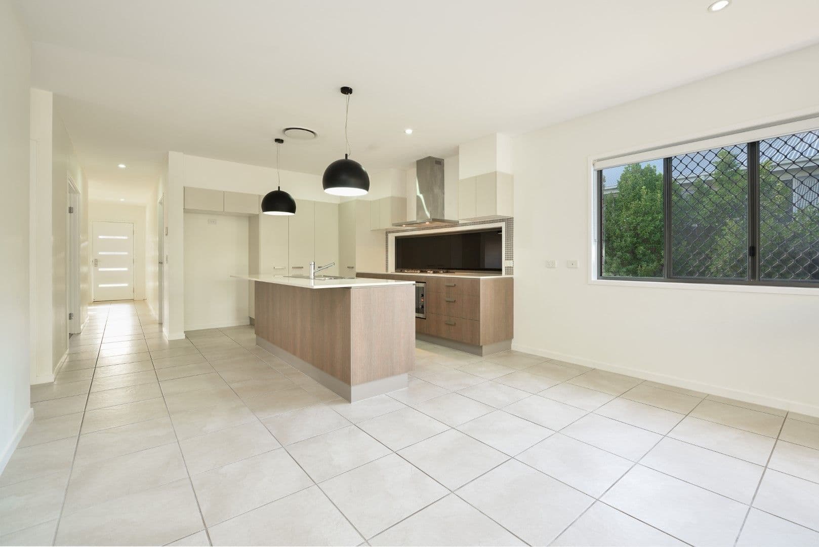 14 Bragg Court, Kirkwood QLD 4680, Kirkwood - Thumbnail 7
