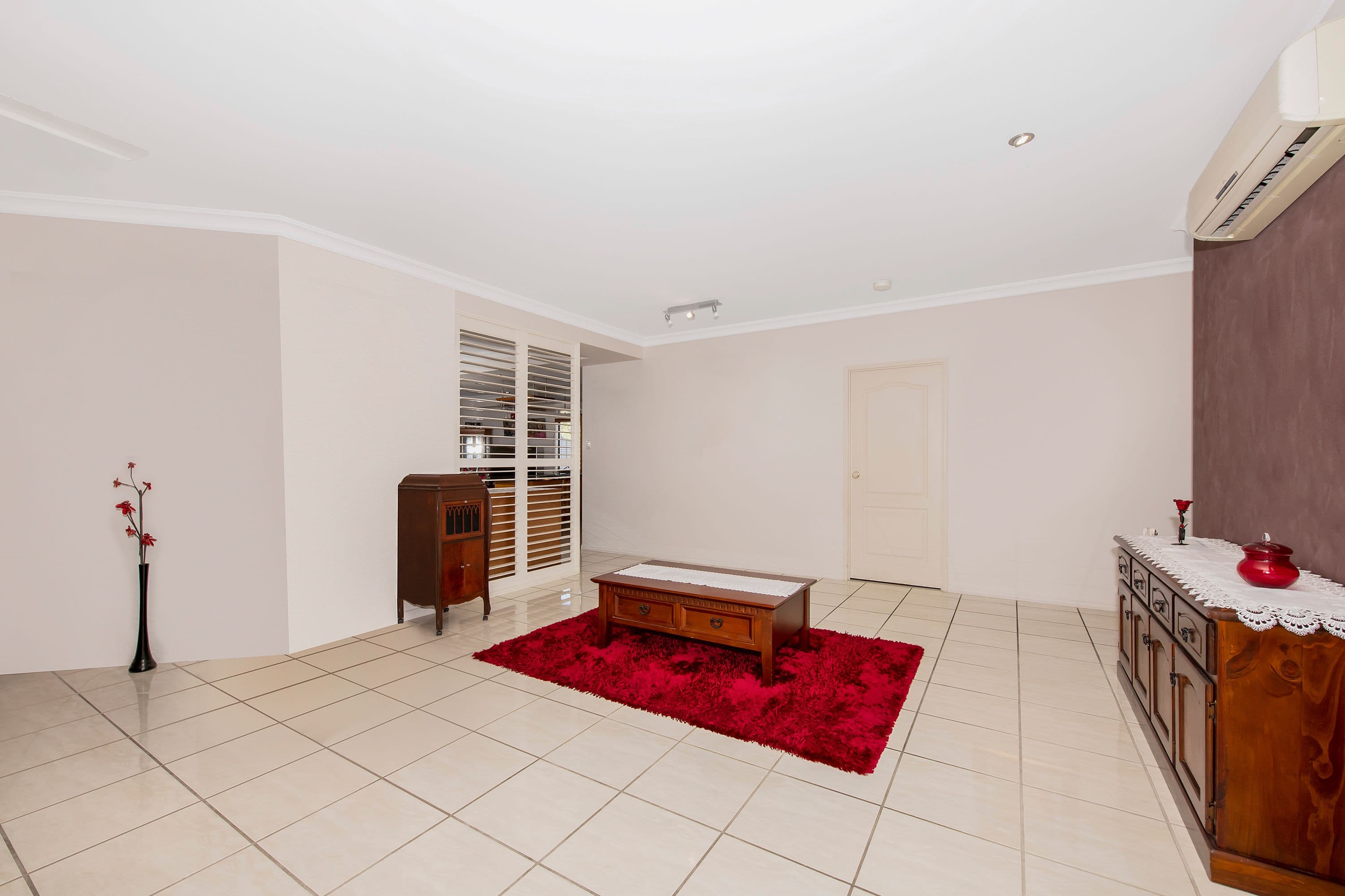13 Whitewood Close, Mount Louisa QLD 4814, Mount Louisa - Thumbnail 4