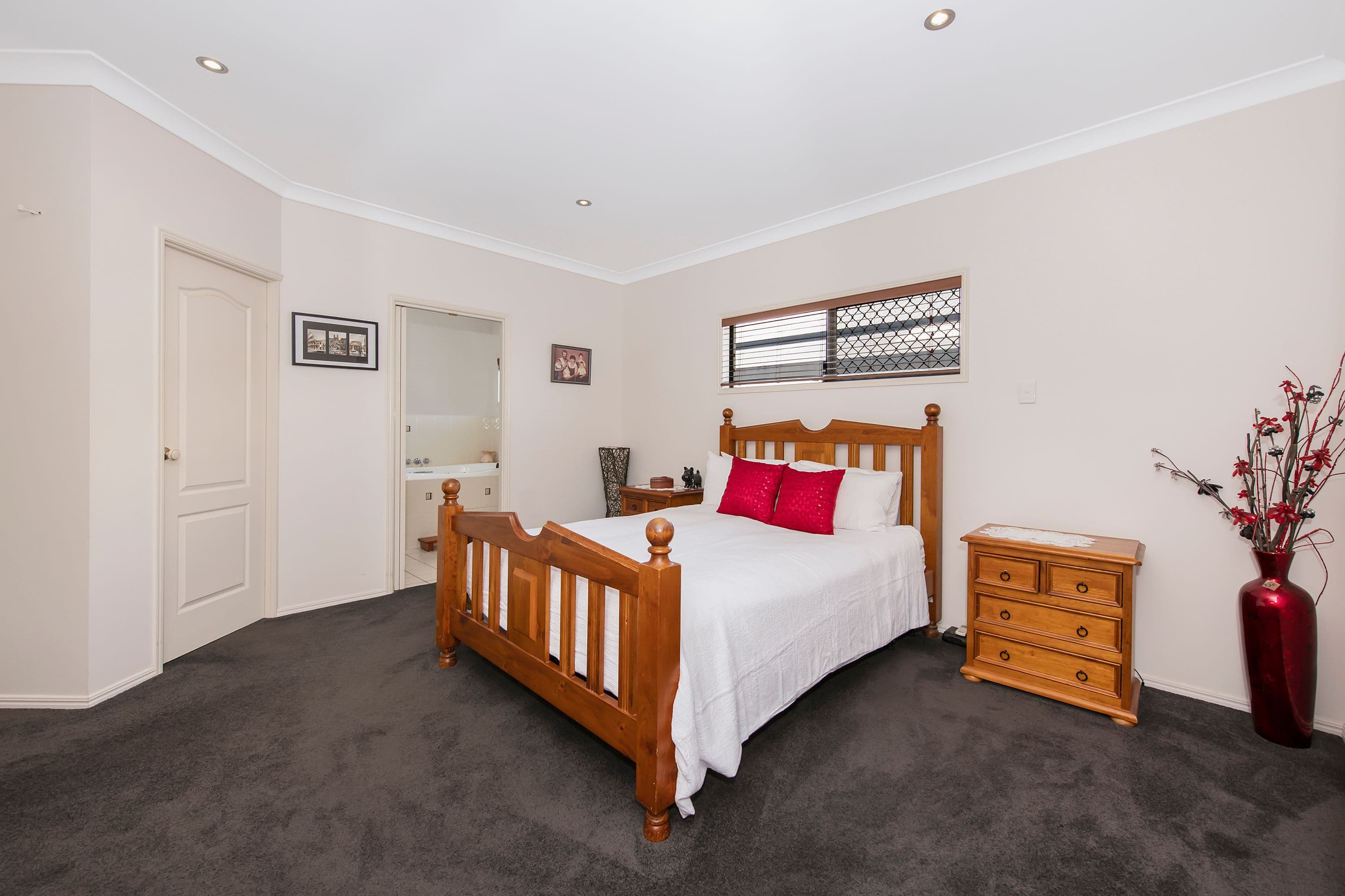 13 Whitewood Close, Mount Louisa QLD 4814, Mount Louisa - Thumbnail 7