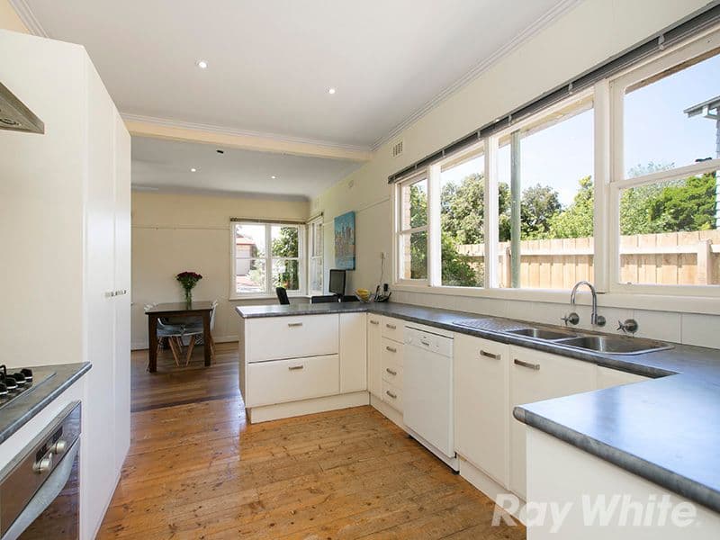 5 Wembley Avenue, Cheltenham VIC 3192, Cheltenham - Thumbnail 4
