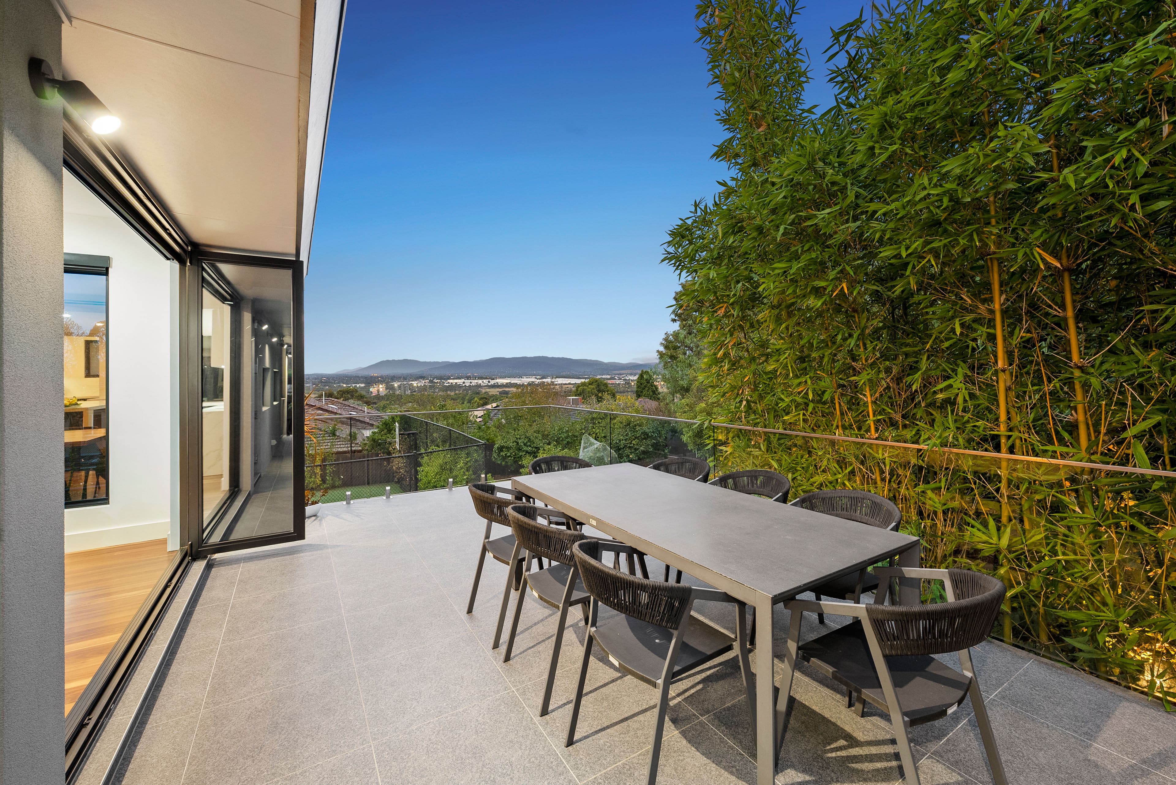 7 Pontford Court, Wheelers Hill VIC 3150, Wheelers Hill - Thumbnail 5
