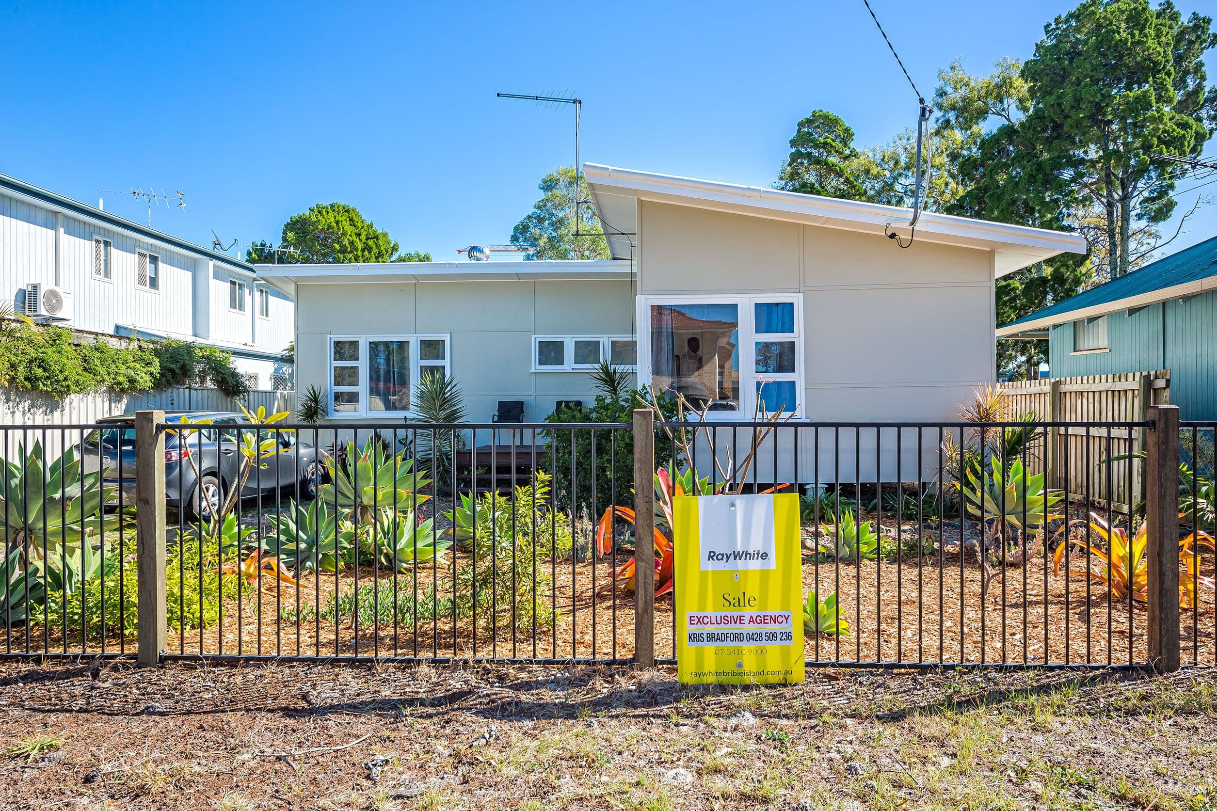 7 Ferguson Avenue, Bongaree QLD 4507, Bongaree - Thumbnail 2