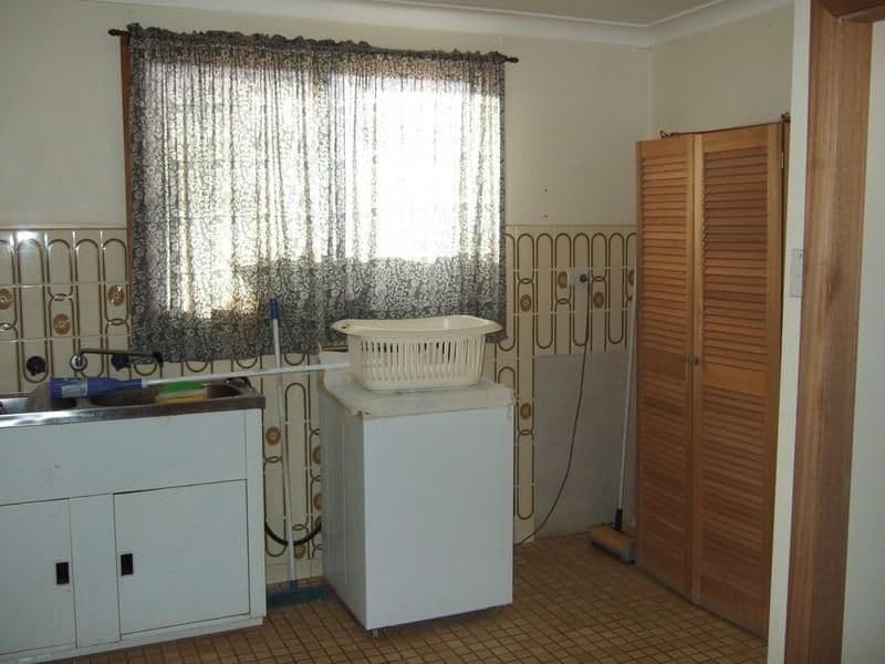 120 Brazil Street, BROKEN HILL NSW 2880, Broken Hill - Thumbnail 3