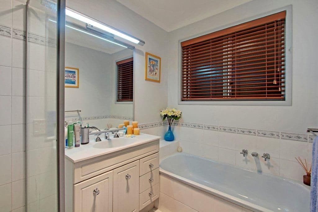 2 Bellerive Place, BANORA POINT NSW 2486, Banora Point - Thumbnail 8