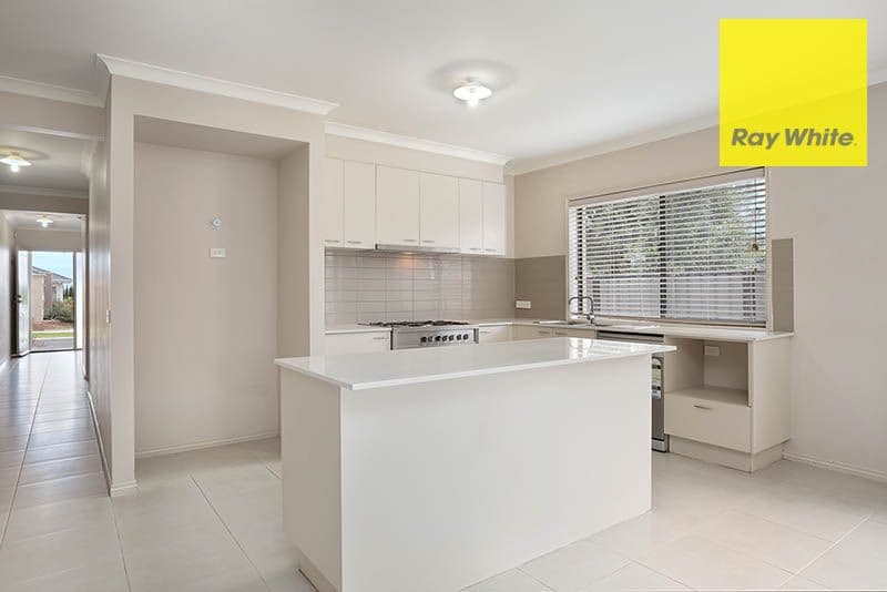 26 Palace Road, Point Cook VIC 3030, Point Cook - Thumbnail 4