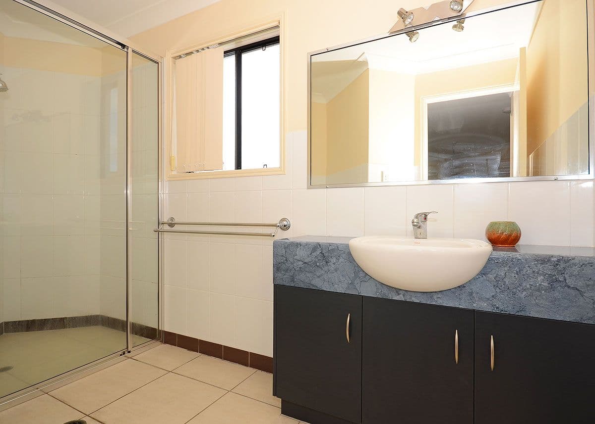 179 Torquay Road, SCARNESS QLD 4655, Scarness - Thumbnail 4