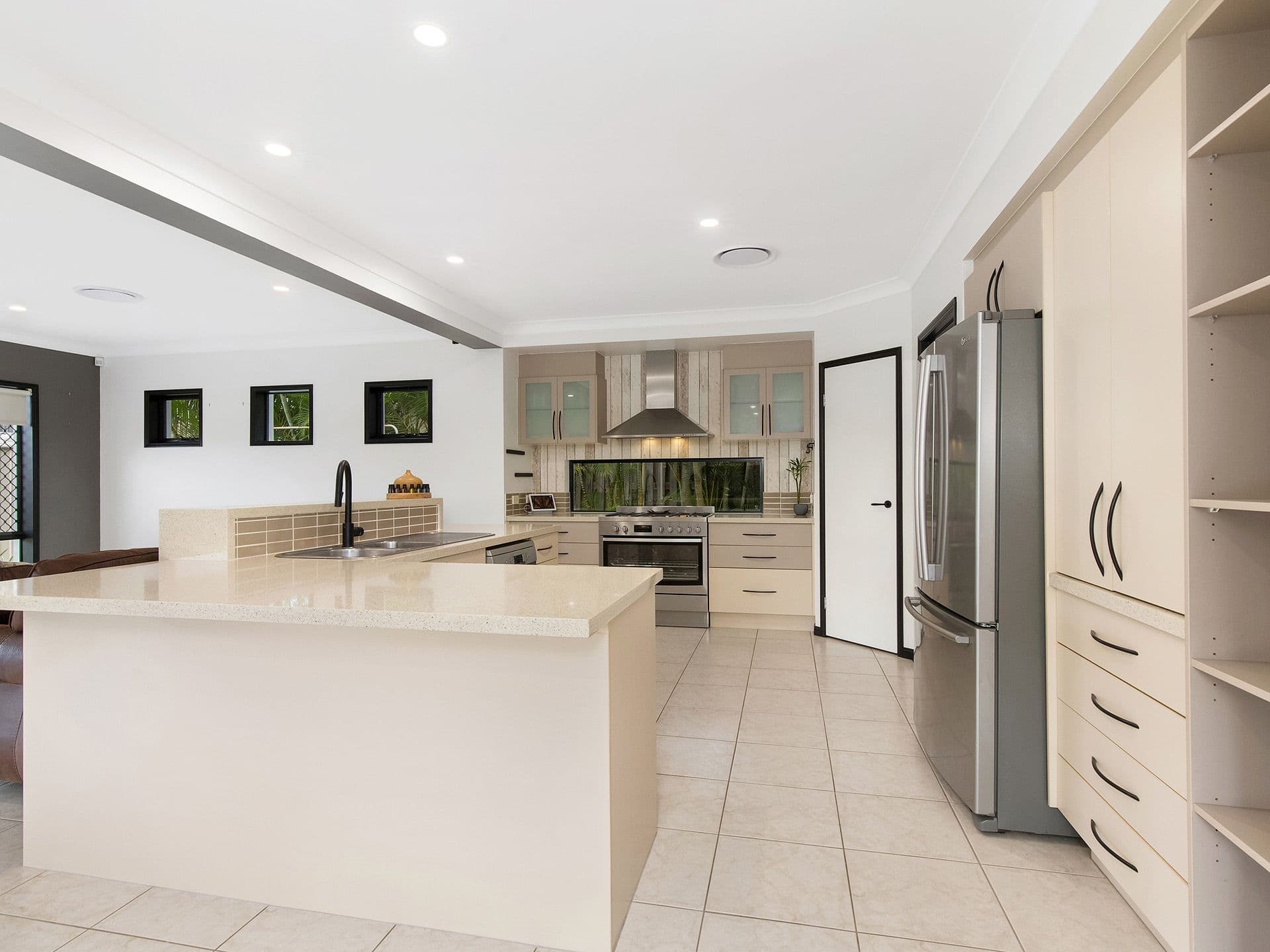 15 Lilyvale Crescent, Ormeau QLD 4208, Ormeau - Thumbnail 6