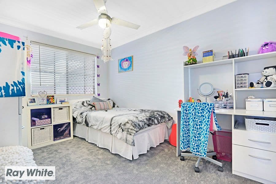 56 Ipswich Crescent, Girrawheen WA 6064, Girrawheen - Thumbnail 7
