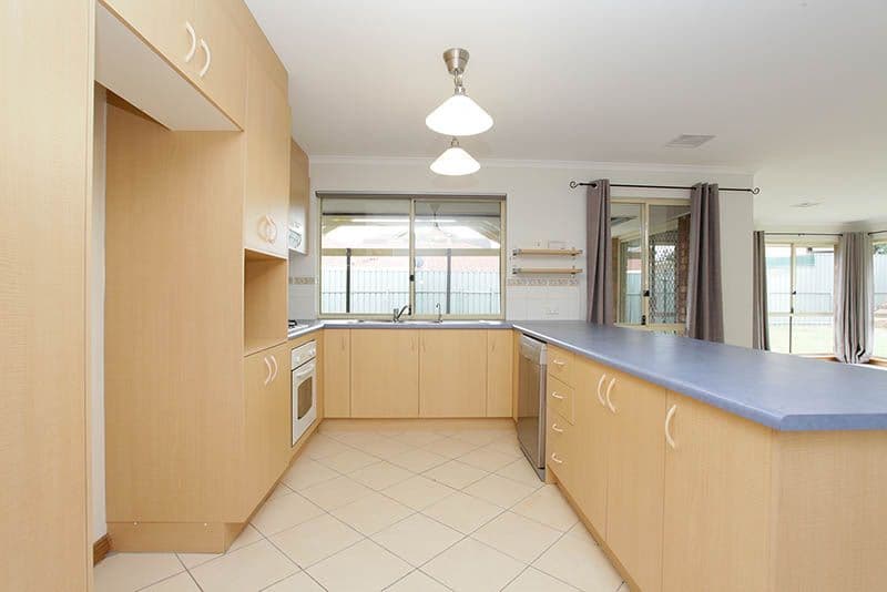 20 Perre Drive, Craigmore SA 5114, Craigmore - Thumbnail 2