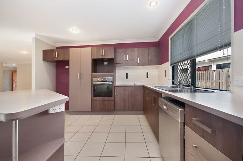 8 Bronte Court, BUSHLAND BEACH QLD 4818, Bushland Beach - Thumbnail 2
