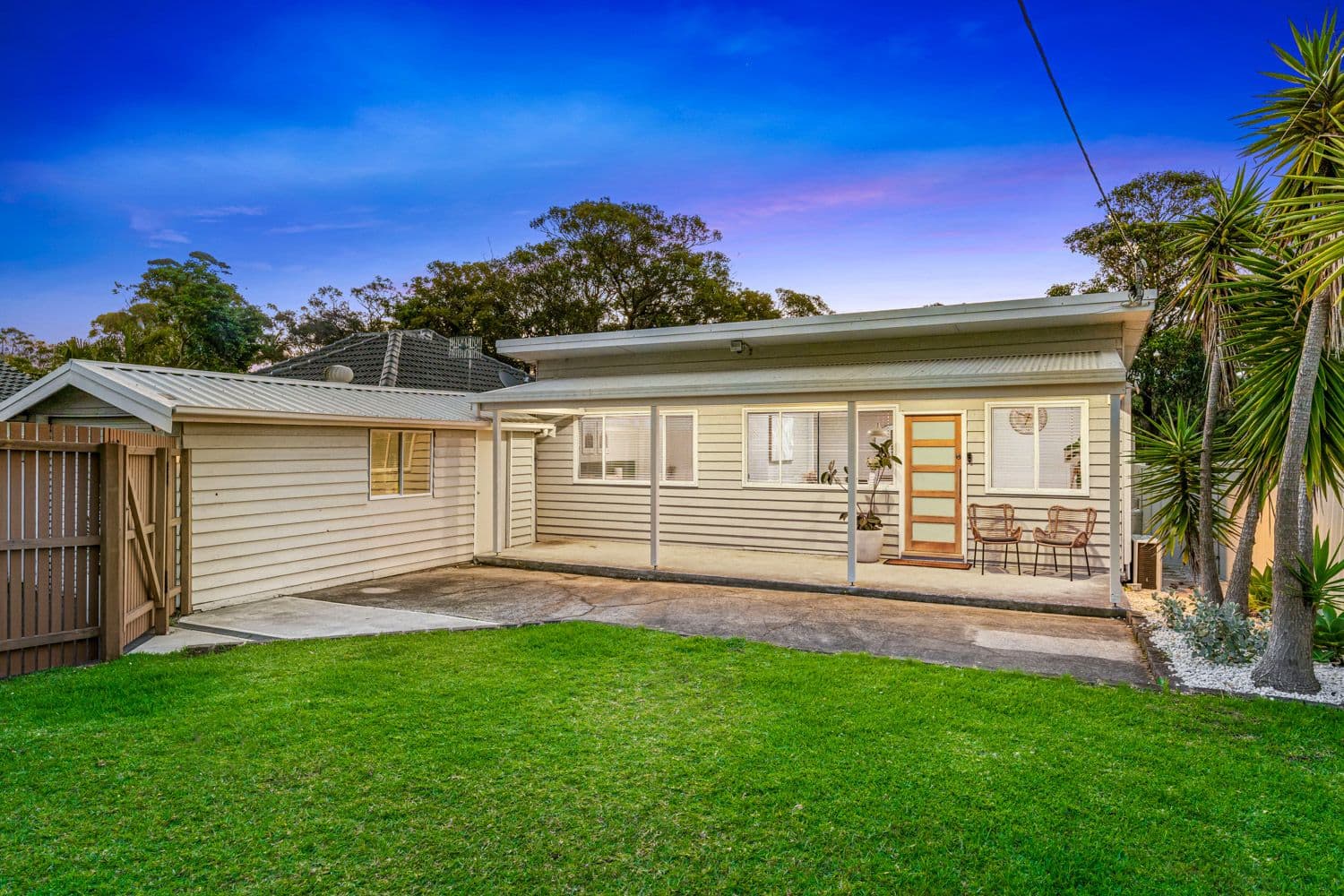 983 The Entrance Road, Forresters Beach NSW 2260, Forresters Beach - Image 1