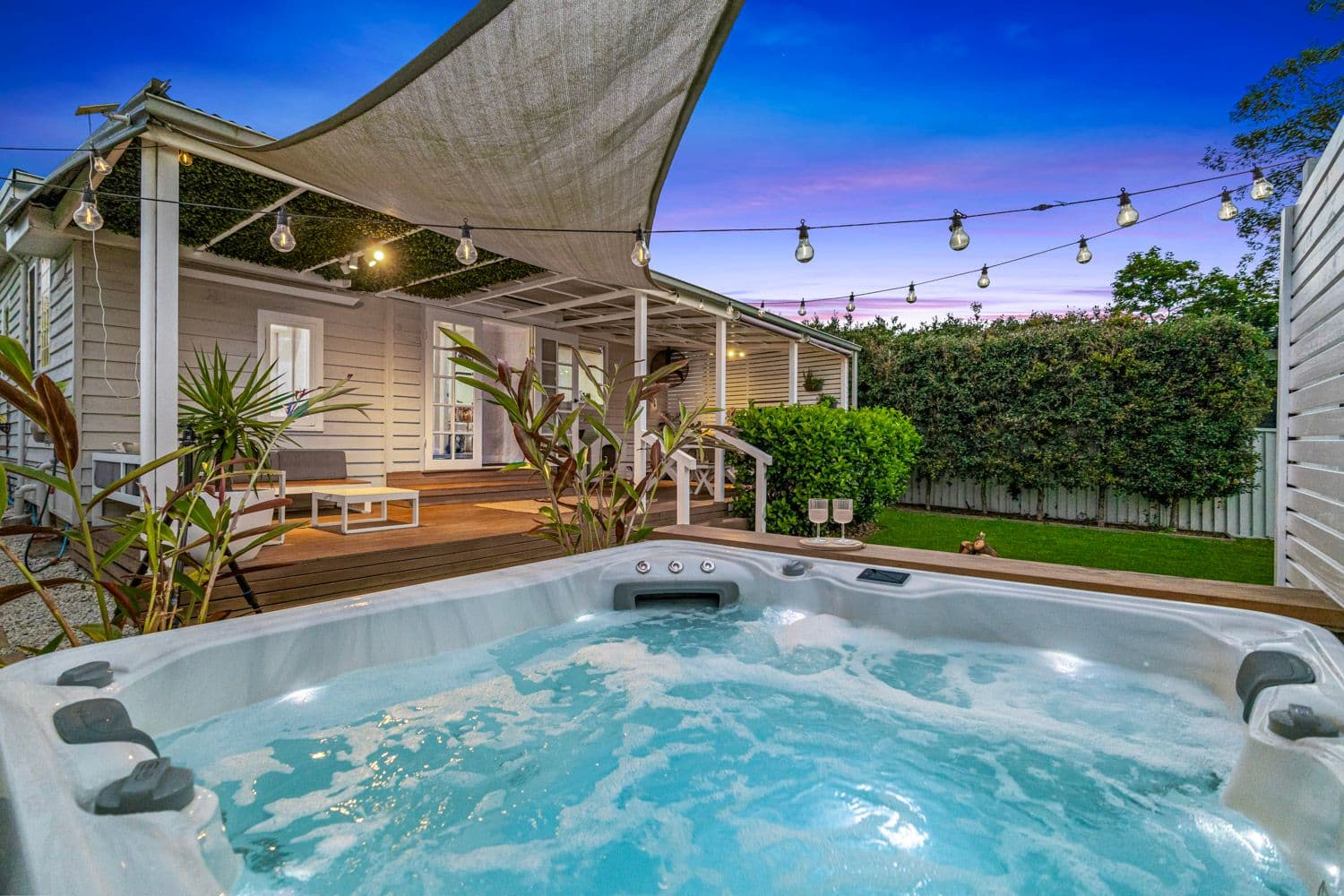 983 The Entrance Road, Forresters Beach NSW 2260, Forresters Beach - Thumbnail 2