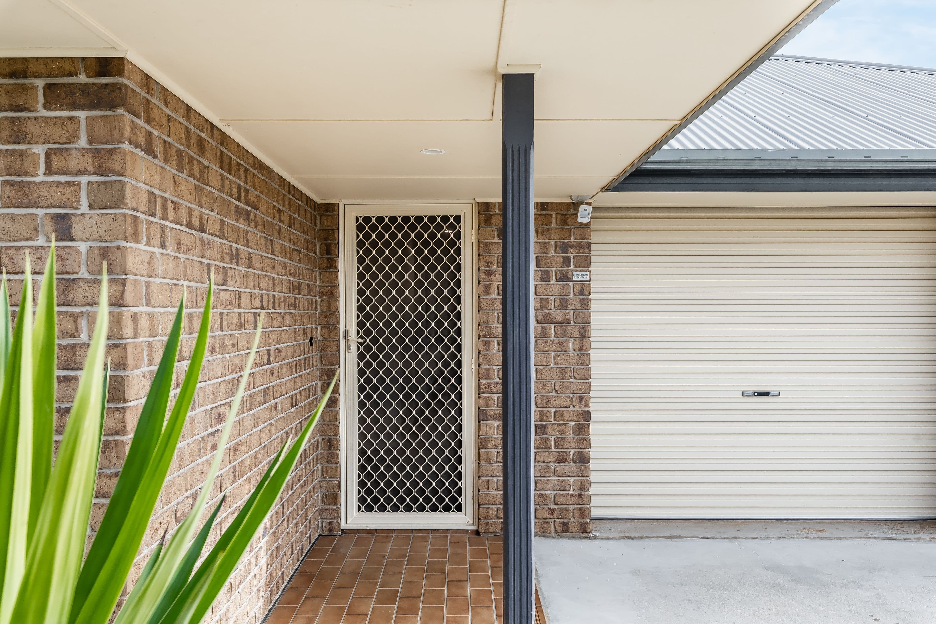 18 Lake Magenta Court, Greenwith SA 5125, Greenwith - Thumbnail 2